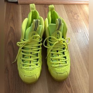 Nike Foamposites Neaon Green